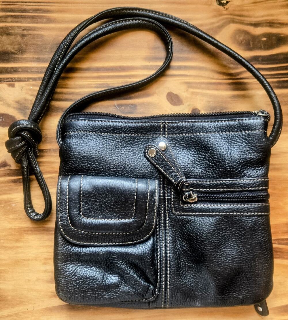 Tignanello 100% Leather Bag Crossbody Black Handbag Purse Multiple Pockets